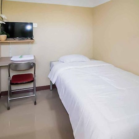Miana Ancol Residence Mitra Reddoorz Jacarta Exterior foto