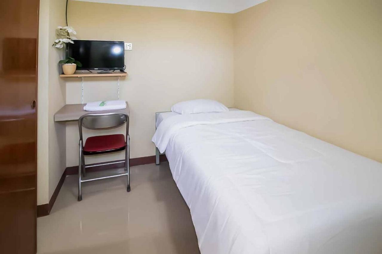 Miana Ancol Residence Mitra Reddoorz Jacarta Exterior foto